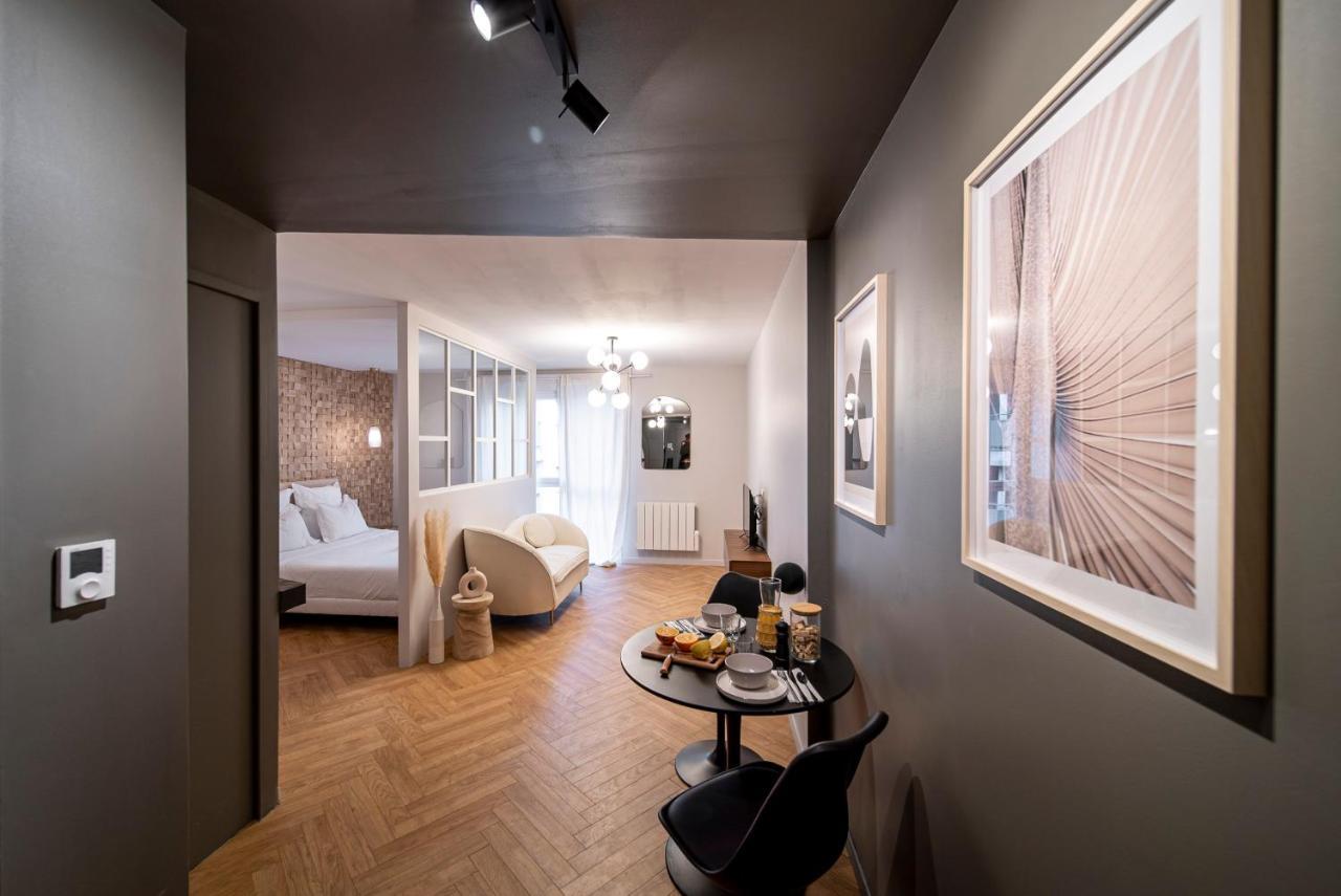 Suite Georgia Villeurbanne Exterior photo